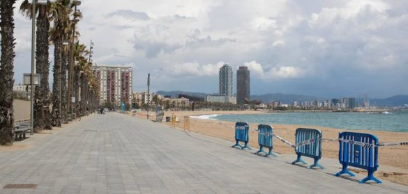 barcelona-abre-manana-sus-playas-para-pasear