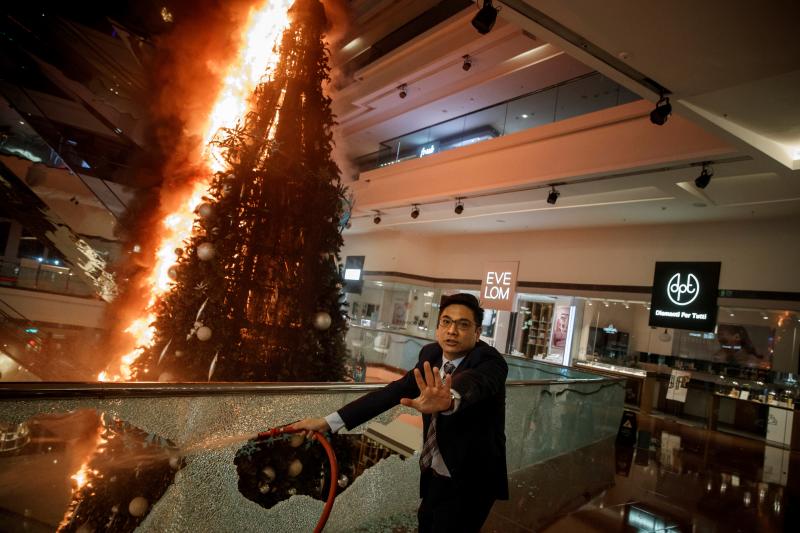 Incendio en un hotel de Hong Kong