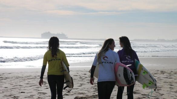el-coronavirus-convierte-al-surf-en-el-deporte-de-moda