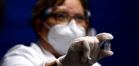 el-gobierno-confia-en-comenzar-a-vacunar-antes-de-final-de-mes
