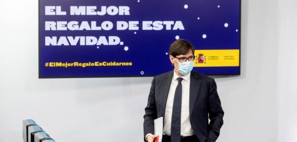 sanidad-cede-ante-transparencia-y-remite-el-nombre-de-los-expertos
