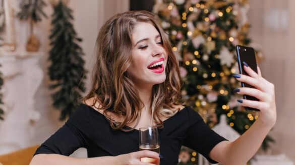 consejos-para-vivir-una-feliz-navidad-por-videoconferencia