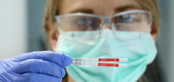 sanidad-deja-en-manos-de-las-comunidades-permitir-a-farmacias-hacer-antigenos