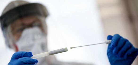 sanidad-notifica-18.047-nuevos-casos-y-148-muertes-en-las-ultimas-24-horas