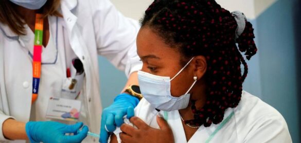 sanidad-notifica-16.716-nuevos-casos-y-247-muertes