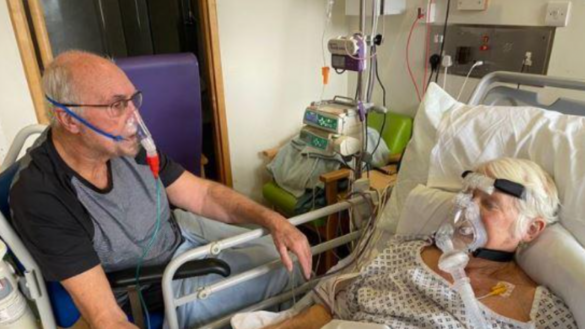 la-hija-de-una-enferma-de-covid-19-elogia-a-la-nhs-por-permitir-una-despedida-entre-sus-padres