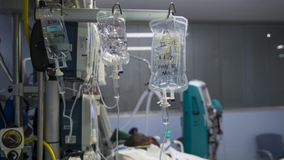 la-mayoria-de-pacientes-con-covid-19-hospitalizados-tienen,-al-menos,-un-sintoma-seis-meses-despues