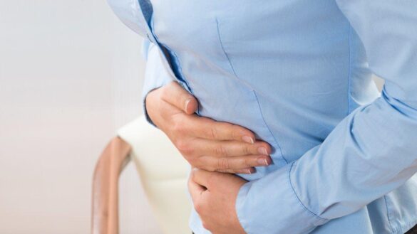 acidez-estomacal,-dolor-toracico,-regurgitacion…-¿como-reducir-los-sintomas-del-reflujo-gastroesofagico?