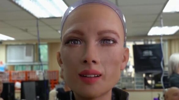 sophia,-el-robot-que-ayudara-contra-la-pandemia-cuidando-de-enfermos-por-coronavirus