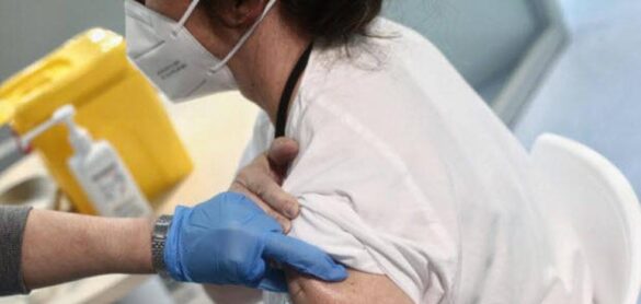 madrid-y-cataluna-frenaran-las-vacunaciones-por-el-retraso-de-suministros