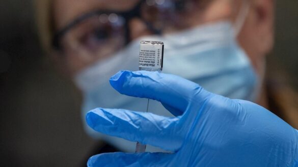 la-vacuna-de-pfizer-es-eficaz-contra-la-variante-britanica-del-coronavirus