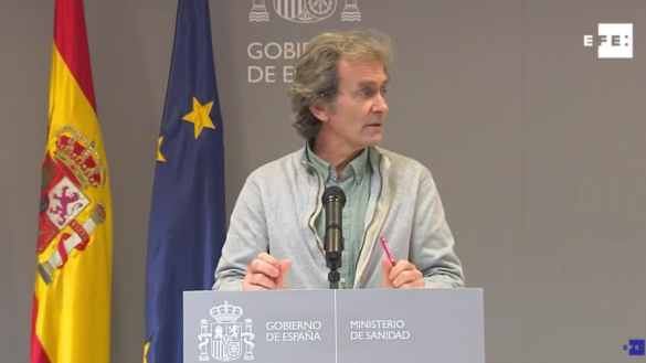 el-sonido-que-ha-dejado-sin-palabras-a-simon-en-plena-rueda-de-prensa…-dos-veces