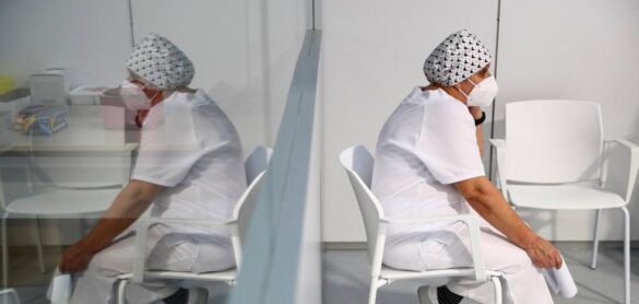 sanidad-registra-28.565-nuevos-casos-y-584-fallecidos