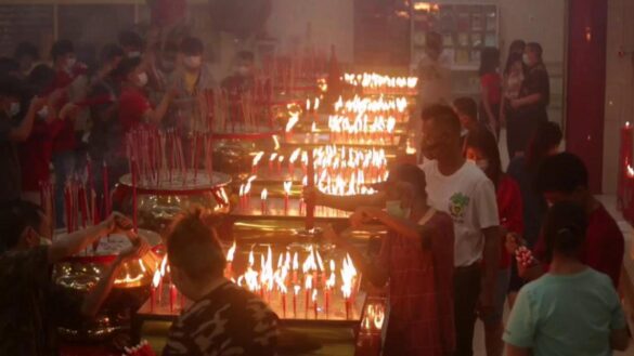 el-sudeste-asiatico-festeja-con-medidas-anticovid-la-llegada-del-ano-del-buey
