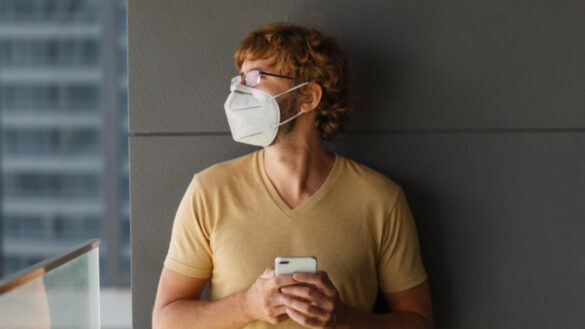 menos-de-un-euro-por-mascarilla-ffp2:-asi-es-el-‘pack’-de-20-unidades-rebajado-en-amazon-las-proximas-horas