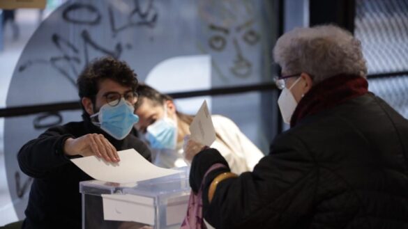 ¿como-elegir-la-mascarilla-adecuada?-la-enfermeria-ofrece-unas-claves-basicas
