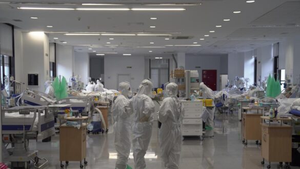 ¿por-que-se-esta-alargando-en-espana-el-tiempo-de-estancia-en-las-uci-de-los-enfermos-con-coronavirus?