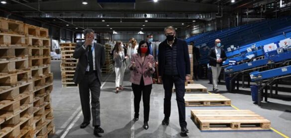 las-comunidades-autonomas-reciben-1056.500-dosis-de-la-vacuna-de-astrazeneca