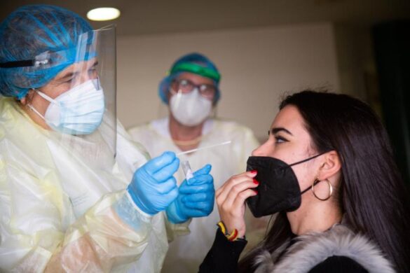 por-que-ademas-de-vacunas-urgen-test-rapidos-de-antigenos