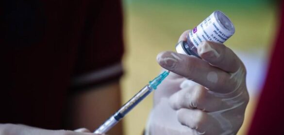 oxford-frena-las-pruebas-con-la-vacuna-de-astrazeneca-en-ninos