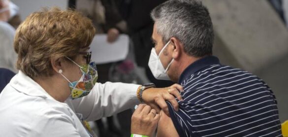 madrid-quiere-vacunar-con-astrazeneca-a-los-menores-de-60-que-asi-lo-soliciten