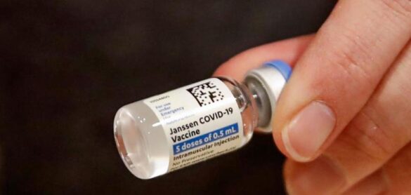 sanidad-recibe-las-primeras-de-dosis-de-janssen-aunque-esperara-al-veredicto-de-la-ema