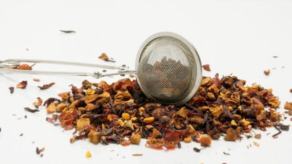 tres-infusiones-para-ayudar-con-el-estrenimiento