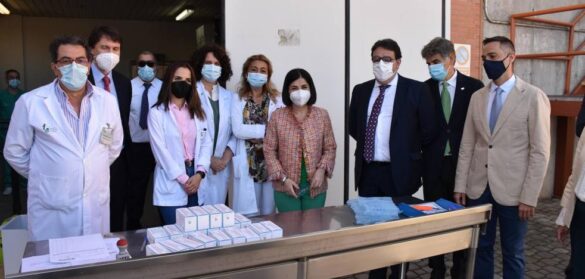 la-decision-de-abrir-el-ocio-nocturno-enfrenta-a-andalucia-con-sanidad