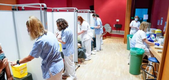un-ajuste-en-cataluna-dispara-los-contagios-y-los-fallecimientos