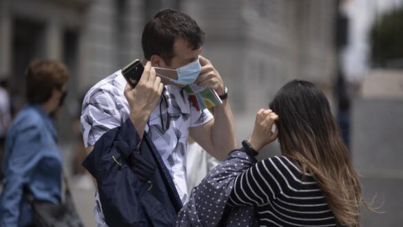 la-alerta-de-un-medico-en-las-redes-que-se-ha-hecho-viral-por-lo-que-dice-sobre-el-fin-de-las-mascarillas