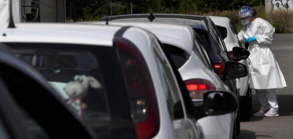 sanidad-descarta-promover-nuevas-restricciones-nacionales-para-atajar-la-quinta-ola