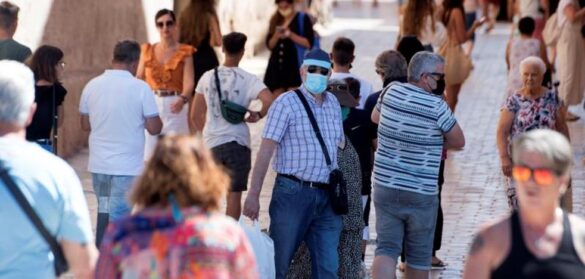 espana-vuelve-al-riesgo-extremo-tras-superar-los-250-casos