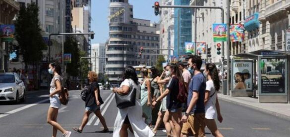 espana-supera-los-4-millones-de-contagios-y-la-barrera-de-400-de-incidencia