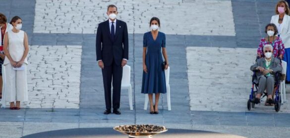 asi-ha-sido-el-homenaje-de-estado-a-las-victimas-de-la-covid-19