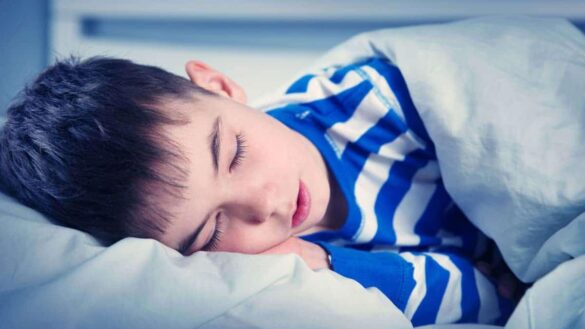 la-apnea-obstructiva-del-sueno-en-los-ninos-puede-afectar-a-la-presion-arterial-y-a-la-salud-del-corazon