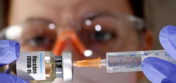 un-estudio-apunta-que-pfizer-mantiene-intacta-su-efectividad-el-primer-semestre