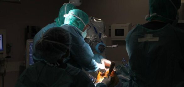 el-primer-ano-de-la-pandemia-dejo-a-400.000-espanoles-sin-operarse