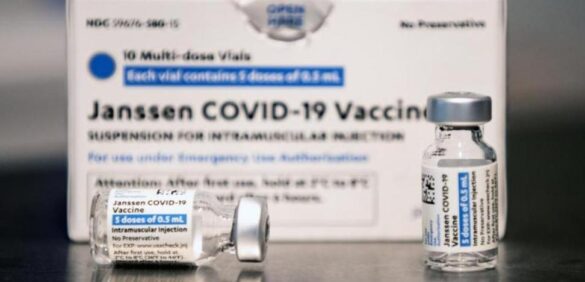 sanidad-pospone-su-decision-sobre-el-segundo-pinchazo-para-los-vacunados-de-janssen
