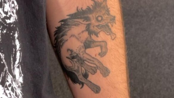 ¿que-podria-pasar-si-te-cortas-donde-tienes-un-tatuaje?