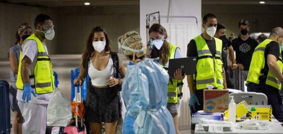 el-68%-de-los-contagiados-en-la-quinta-ola-tenia-menos-de-40-anos