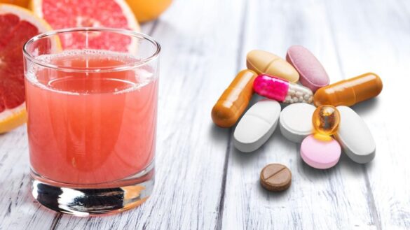 el-zumo-de-fruta-que-no-debes-combinar-con-ciertos-medicamentos:-estos-son-sus-peligros-para-la-salud