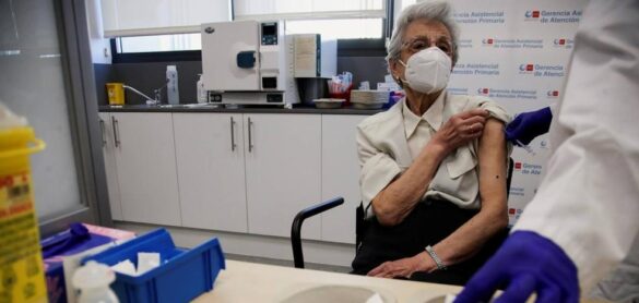 sanidad-pide-«no-bajar-la-guardia»-con-espana-a-las-puertas-de-volver-a-riesgo-medio