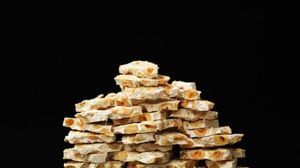 cuantas-calorias-tiene-el-turron-en-comparacion-con-los-polvorones-o-los-mazapanes