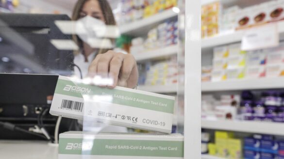 estos-son-los-21-test-de-antigenos-autorizados-en-espana-segun-la-agencia-espanola-de-medicamentos-y-productos-sanitarios-(aemps)