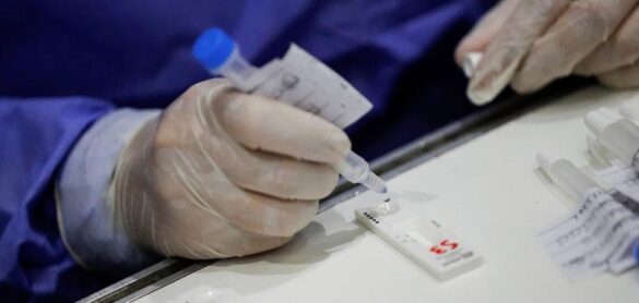 omicron-eleva-el-nuevo-record-diario-hasta-los-2,3-millones-de-contagios