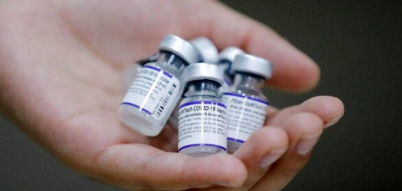 pfizer-anuncia-que-tendra-lista-en-marzo-una-vacuna-adaptada-a-omicron