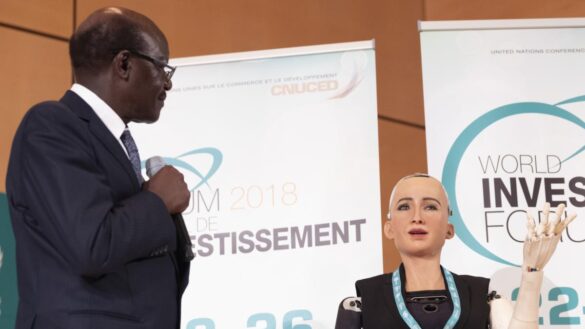 ‘el-valle-inquietante’:-la-teoria-que-explica-el-rechazo-psicologico-de-las-personas-a-los-robots