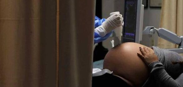 un-ginecologo-insemino-con-su-esperma-a-mas-de-21-mujeres-en-tratamiento-de-fertilidad