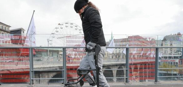 tres-paraplejicos-vuelven-a-andar-gracias-a-la-estimulacion-electrica