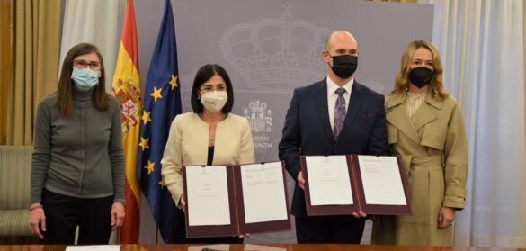 sanidad-autoriza-un-farmaco-para-las-personas-que-no-pueden-vacunarse